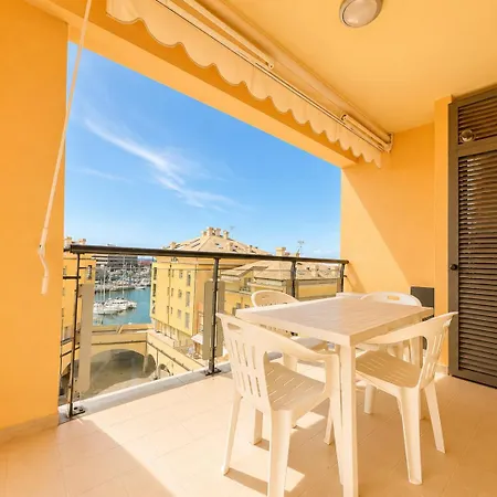 La Terrazza Sul Porticciolo Aeroporto A Piedi Γένοβα